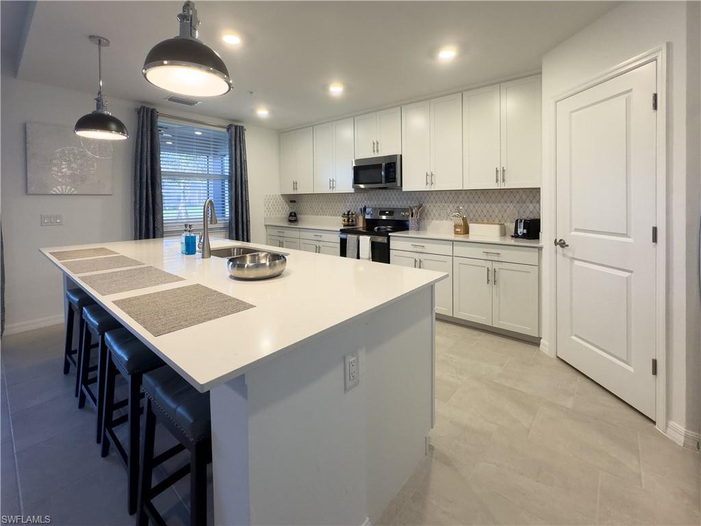 THE NATIONAL GOLF & COUNTRY CLUB AT AVE MARIA - Residential Lease