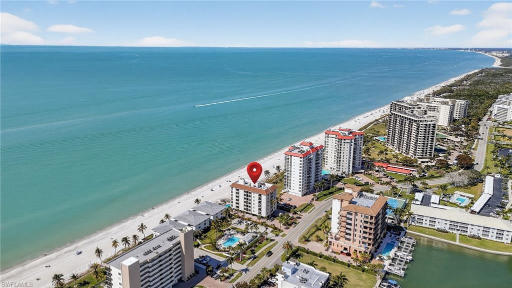 MANSIONS - Residential