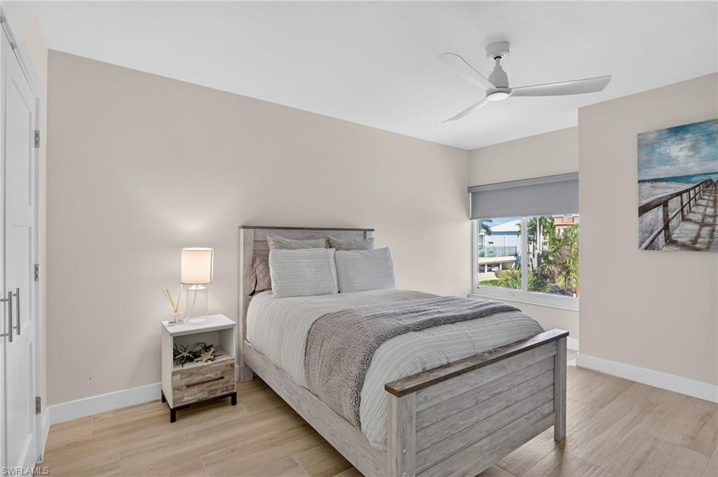 MANSIONS - Residential