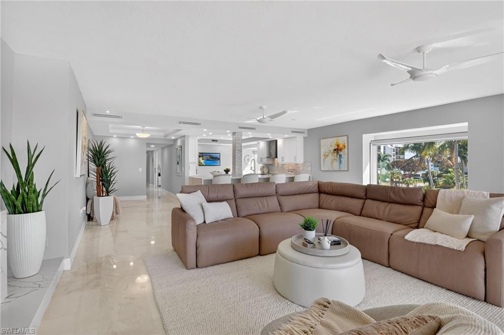 MANSIONS - Residential