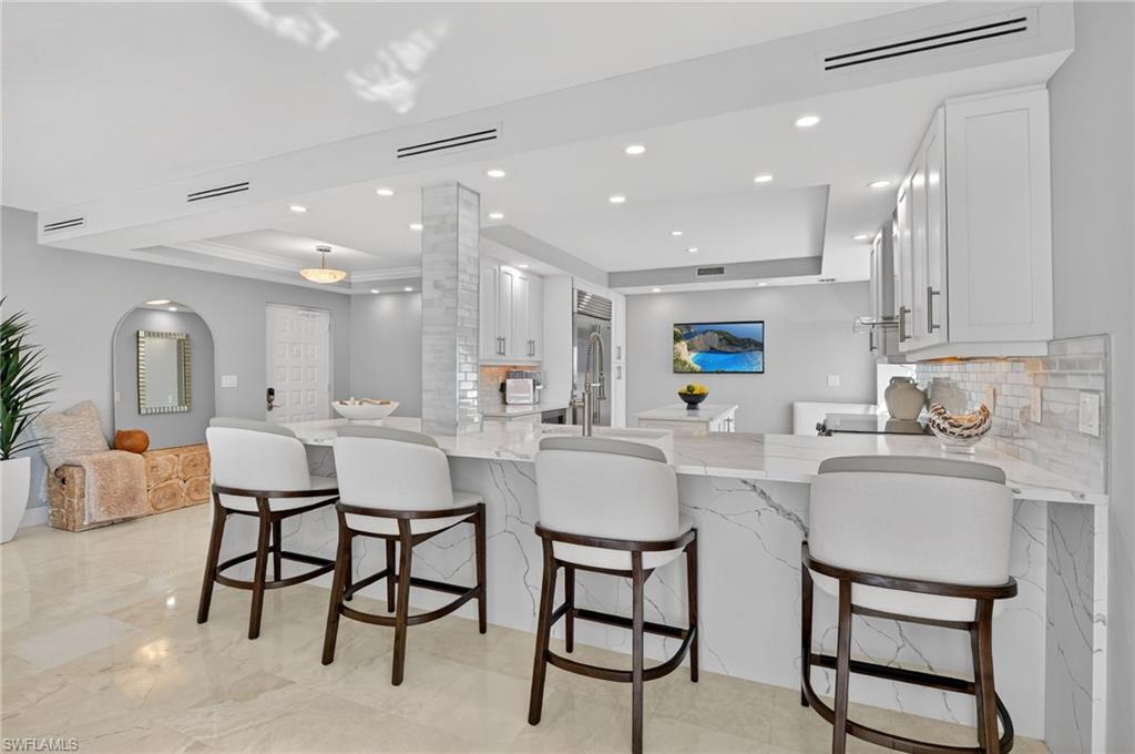 MANSIONS - Residential