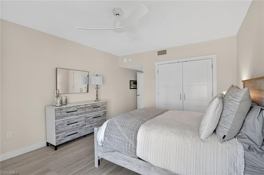 MANSIONS - Residential