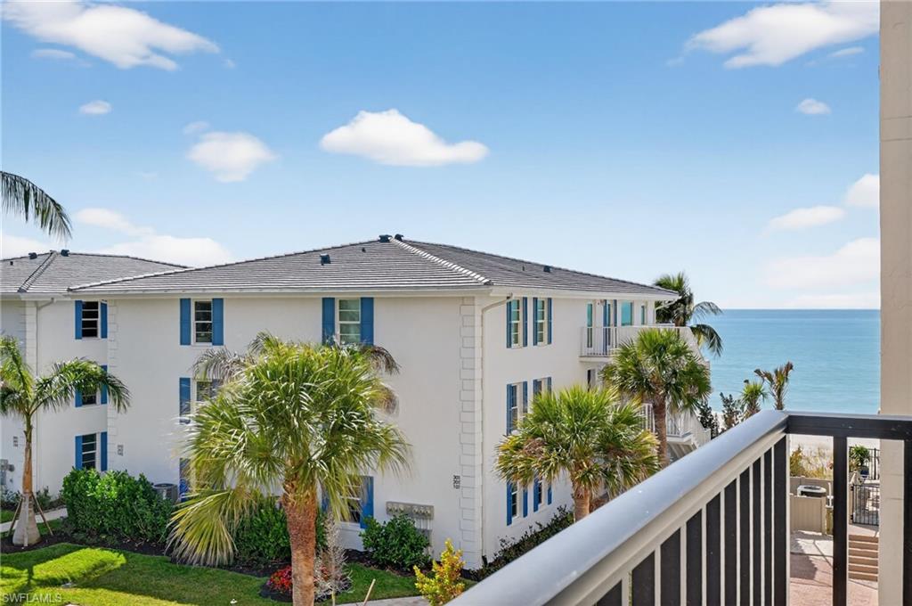 MANSIONS - Residential