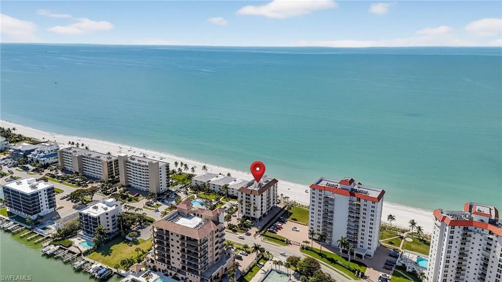 MANSIONS - Residential