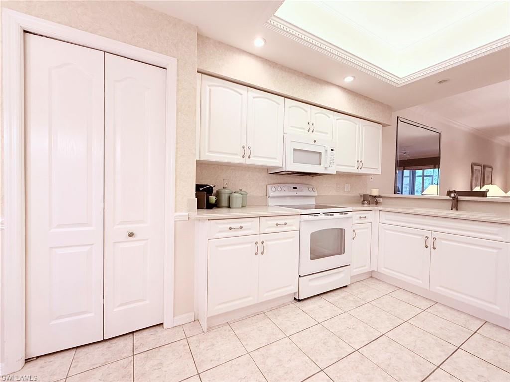 8400 Naples Heritage DR 1513