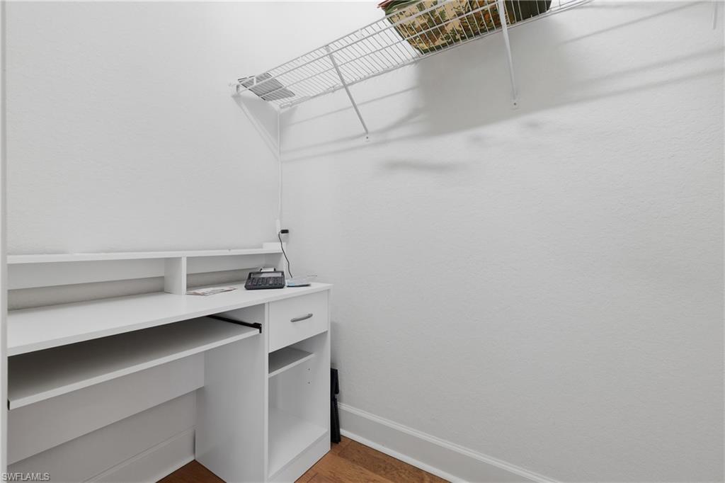 HAWTHORNE - Residential