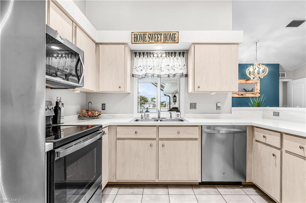 BURNT STORE MEADOWS - Residential