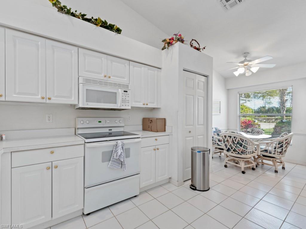 CROWN POINTE VILLAS - Residential