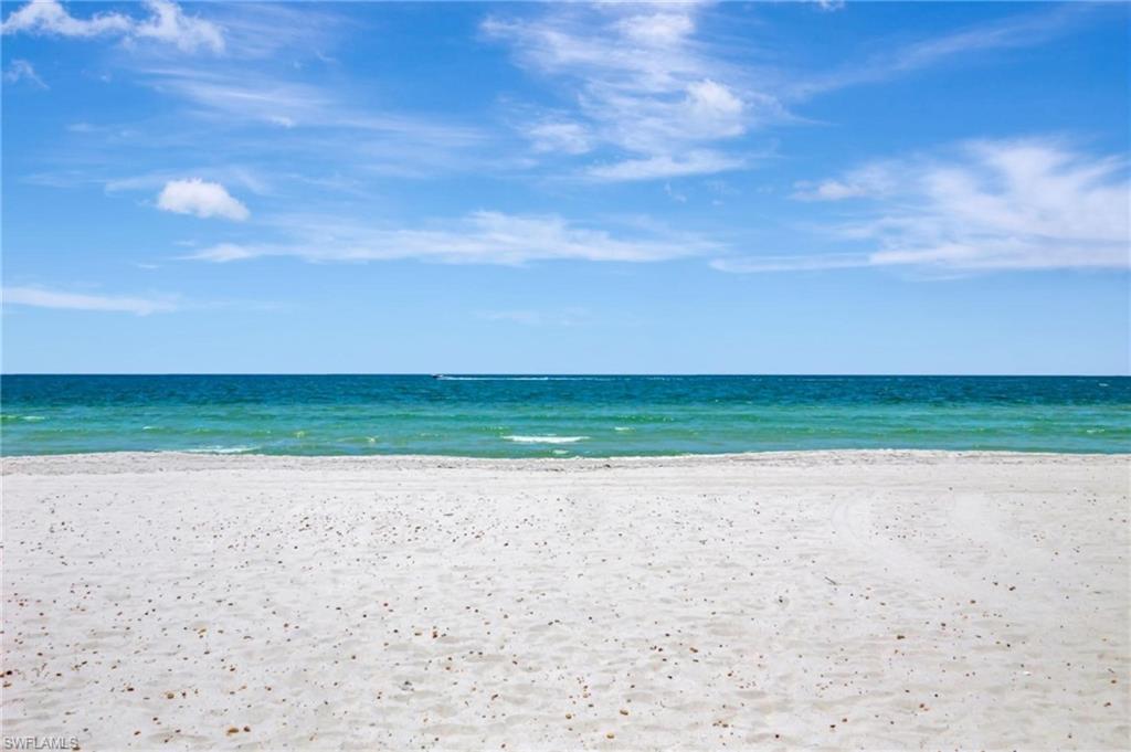 DIPLOMAT - Residential Lease