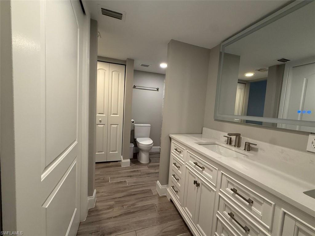 WOODMERE RACQUET CLUB - Residential Lease