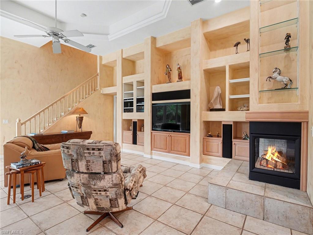 RIVERWOOD - Residential