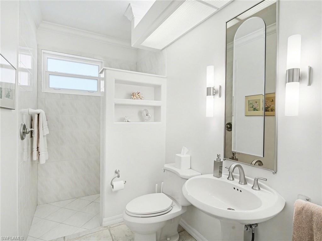 RIVERWOOD - Residential