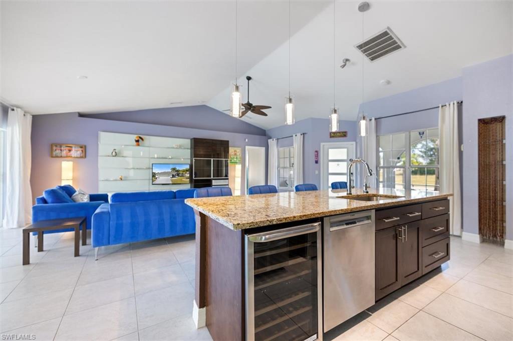 CAPE CORAL - Residential Lease