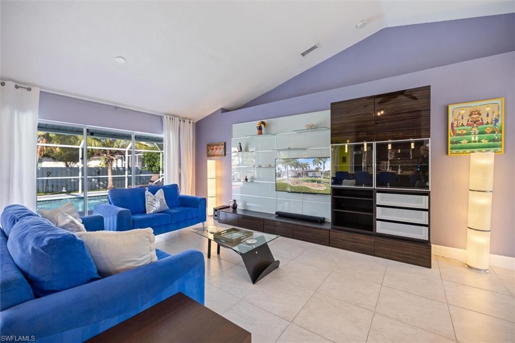 CAPE CORAL - Residential Lease