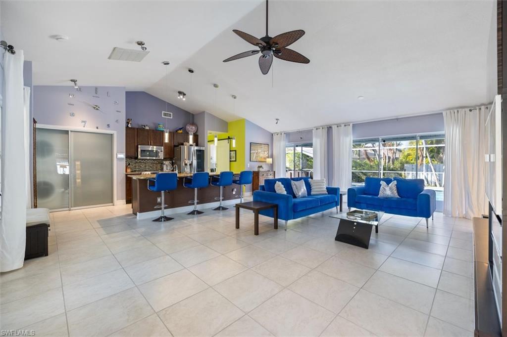 CAPE CORAL - Residential Lease