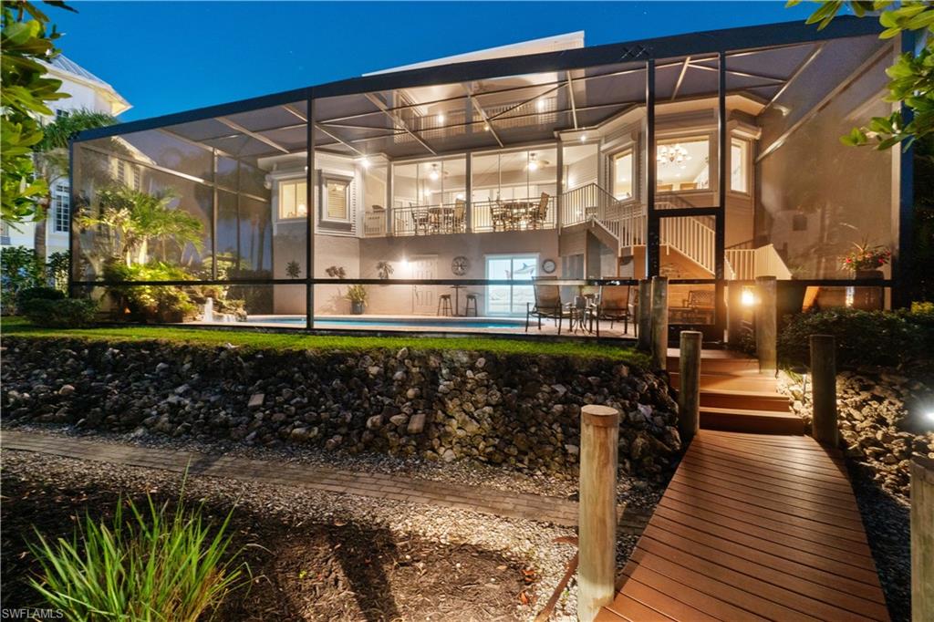 SOUTHPORT ON THE BAY - Residential