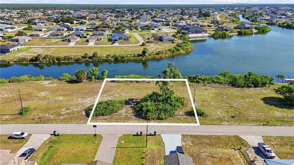 Properties 527 NW 24th TER