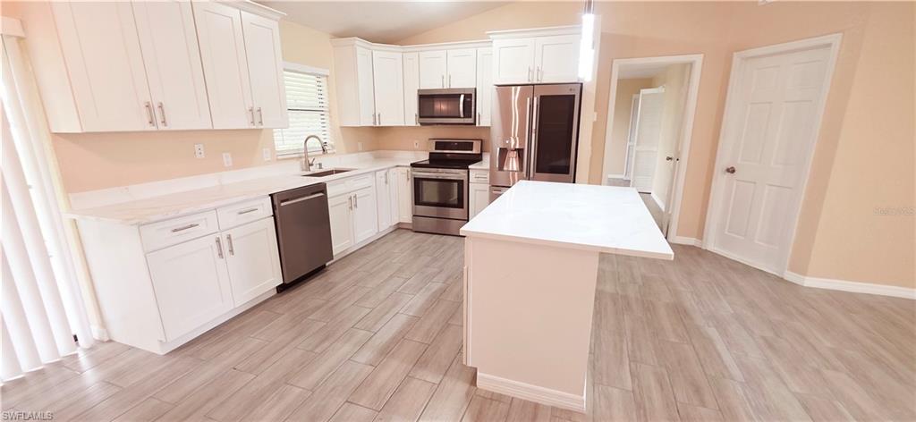 CAPE CORAL - Residential Lease