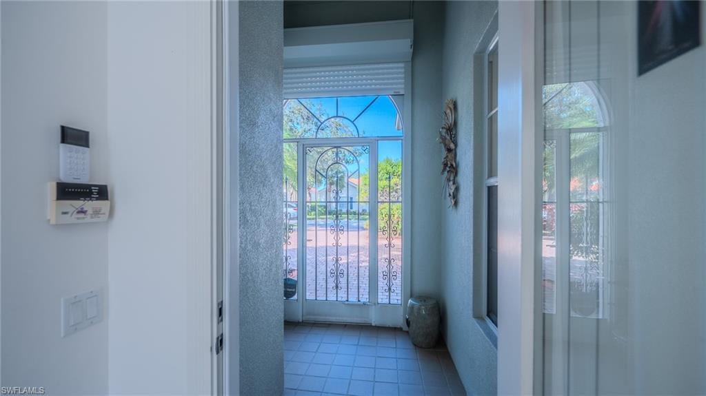 ISLAND WALK - Residential