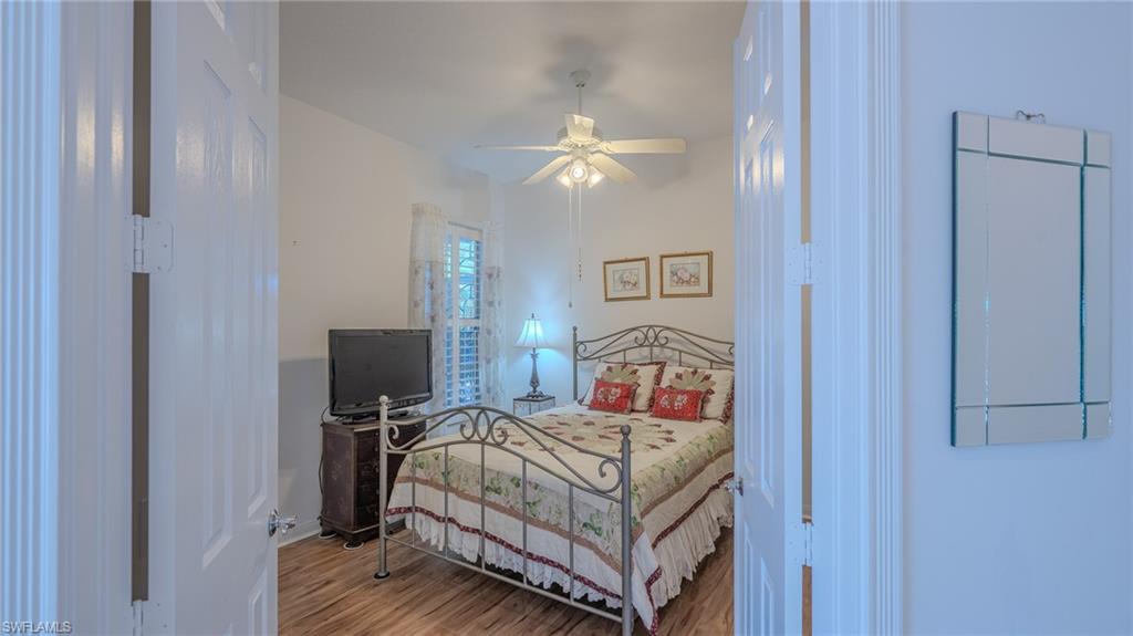 ISLAND WALK - Residential