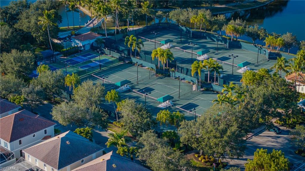 ISLAND WALK - Residential