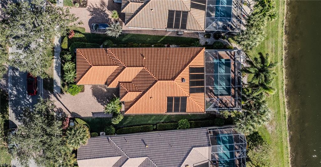 ISLAND WALK - Residential