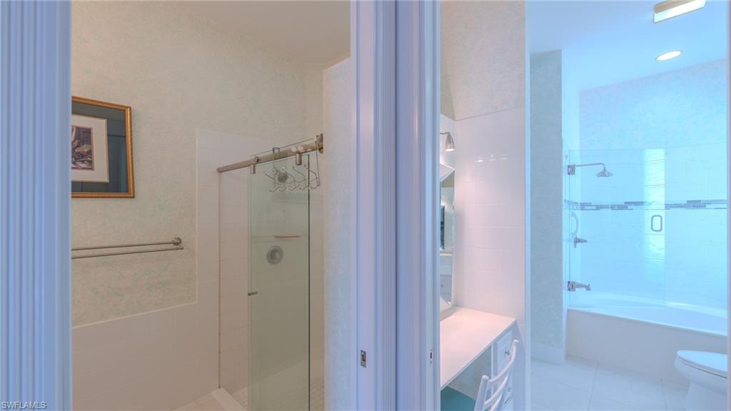 ISLAND WALK - Residential