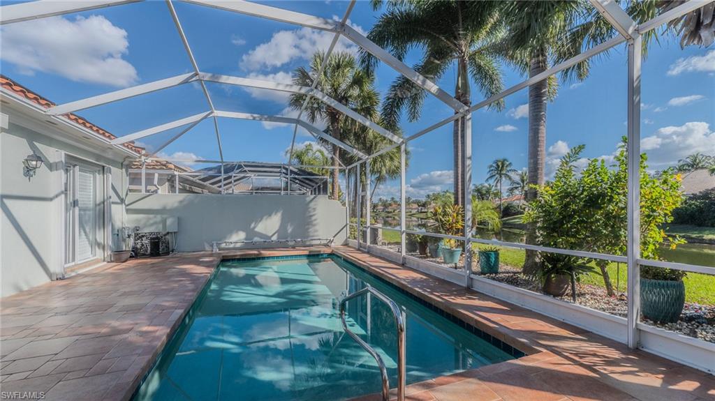 ISLAND WALK - Residential