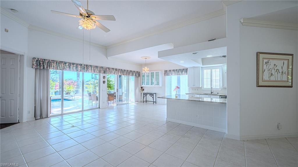 ISLAND WALK - Residential