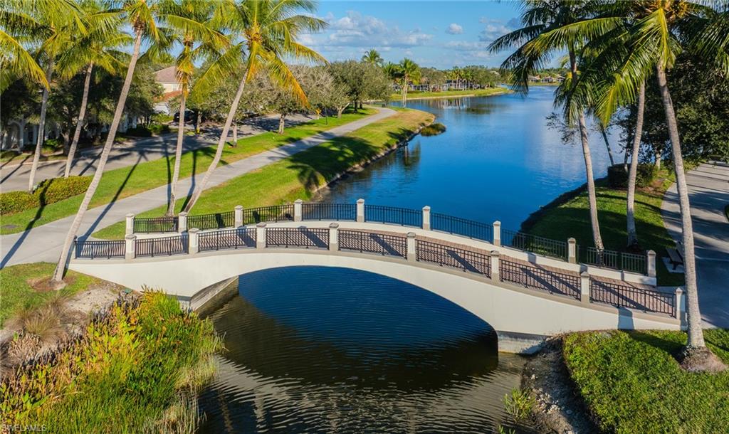 ISLAND WALK - Residential