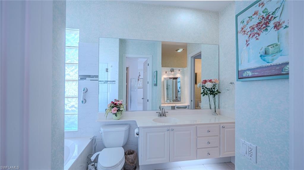 ISLAND WALK - Residential