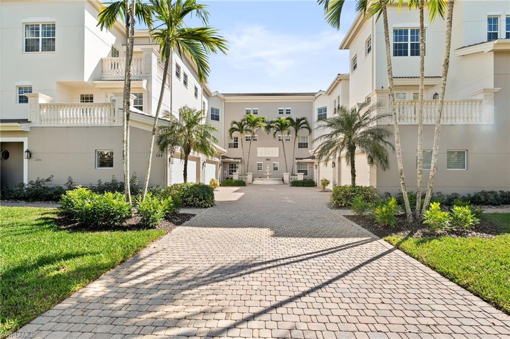 AVELLINO ISLES - Residential