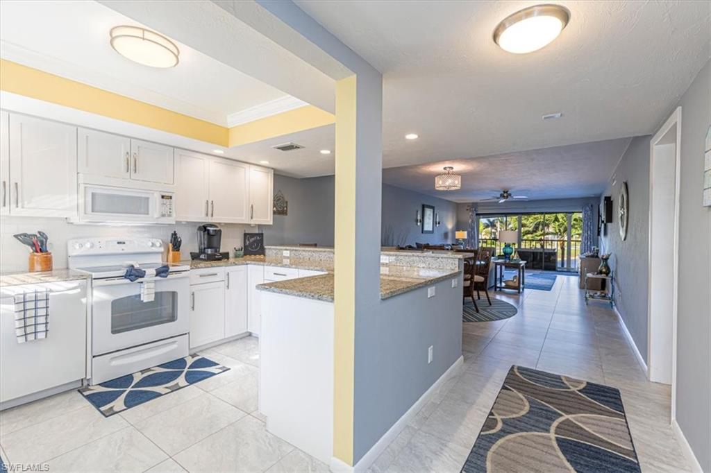 344 Charlemagne BLVD F203