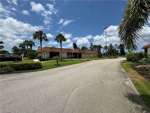 A home in NAPLES