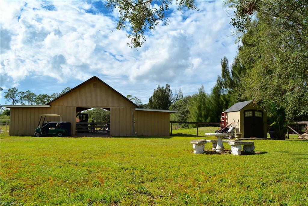 BUCKINGHAM - Residential