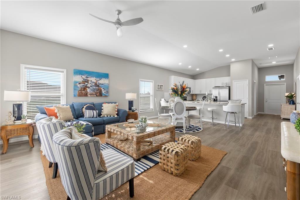 CAPE CORAL - Residential Lease