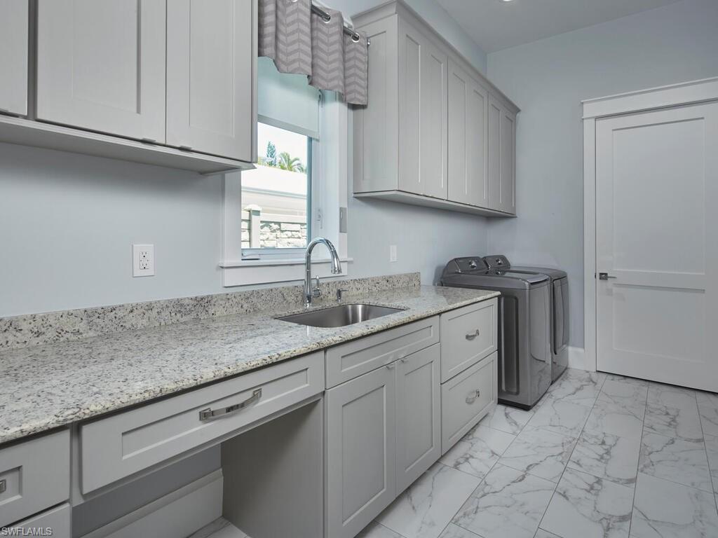 OLDE NAPLES - Residential