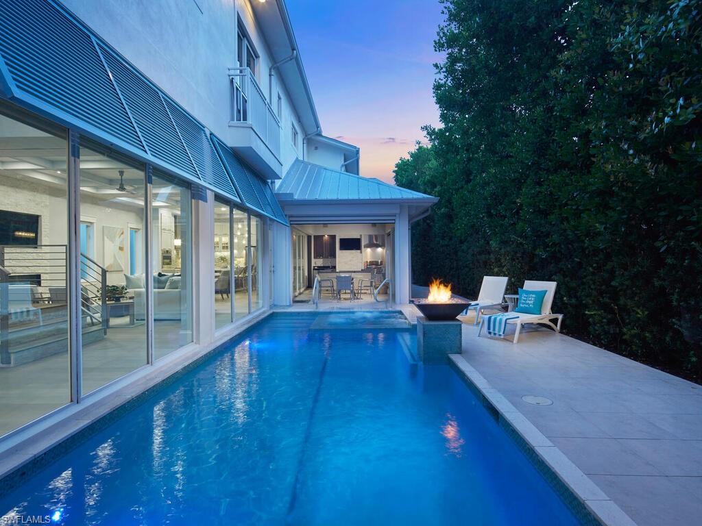 OLDE NAPLES - Residential