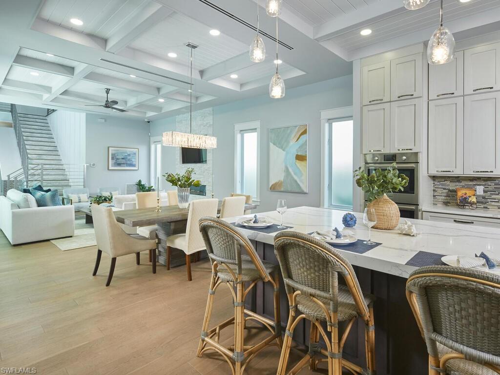 OLDE NAPLES - Residential