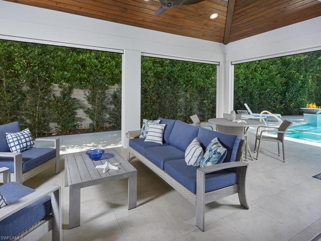 OLDE NAPLES - Residential