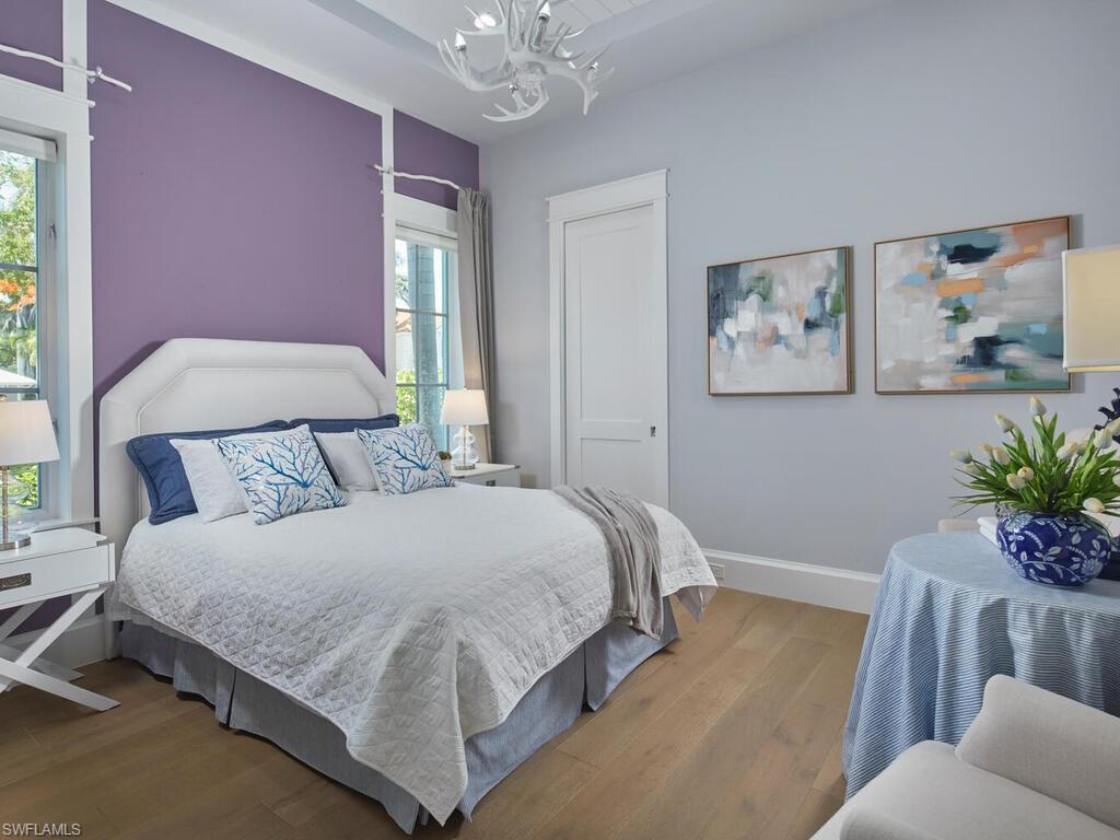 OLDE NAPLES - Residential