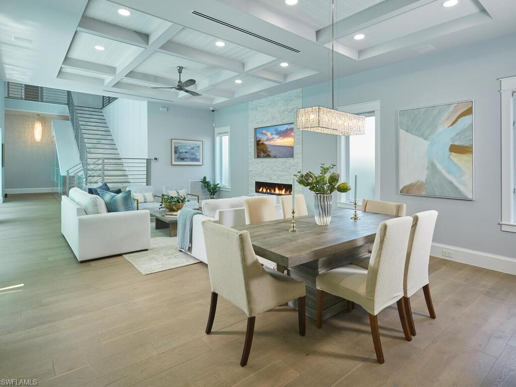 OLDE NAPLES - Residential