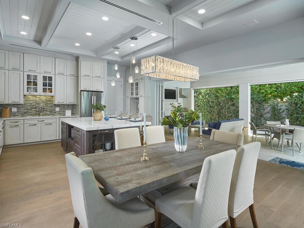 OLDE NAPLES - Residential