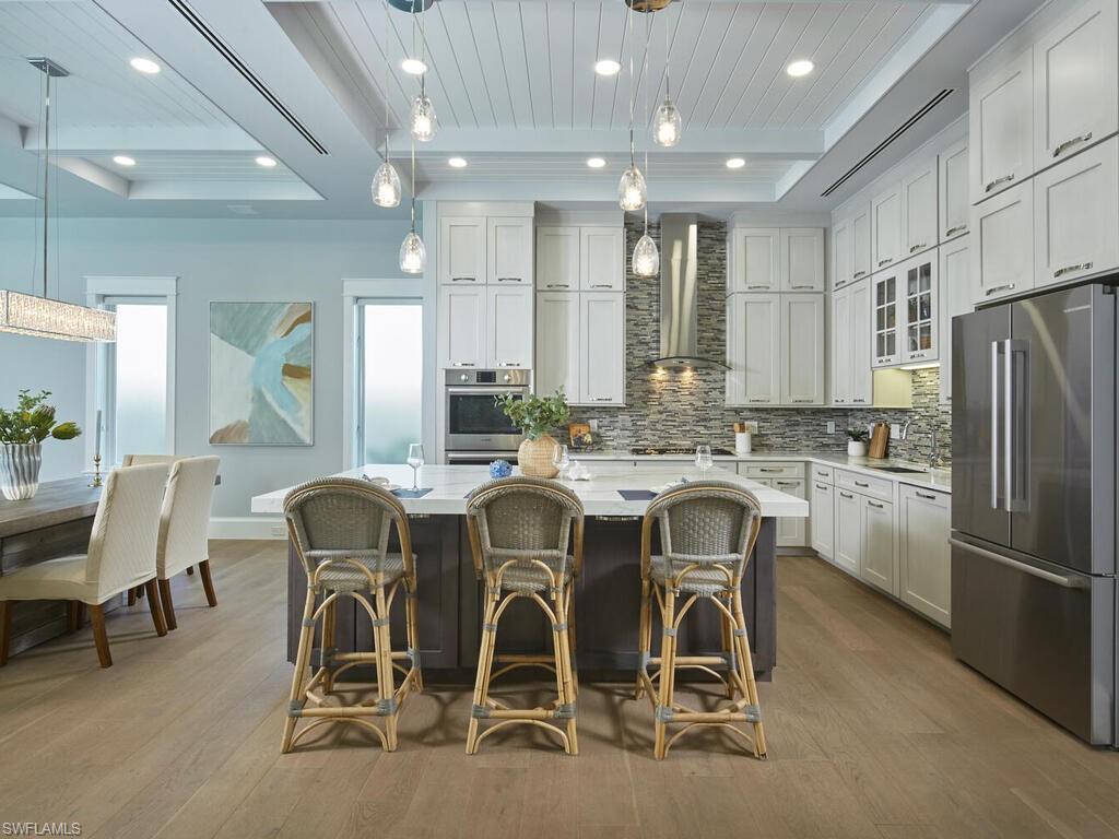 OLDE NAPLES - Residential