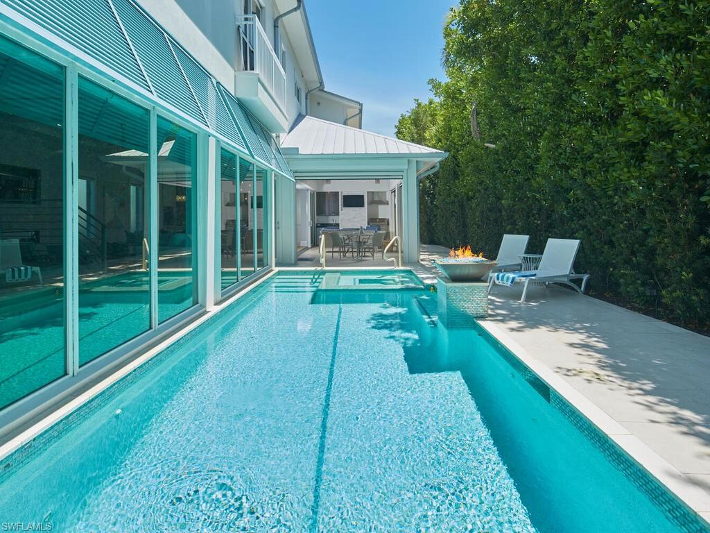 OLDE NAPLES - Residential