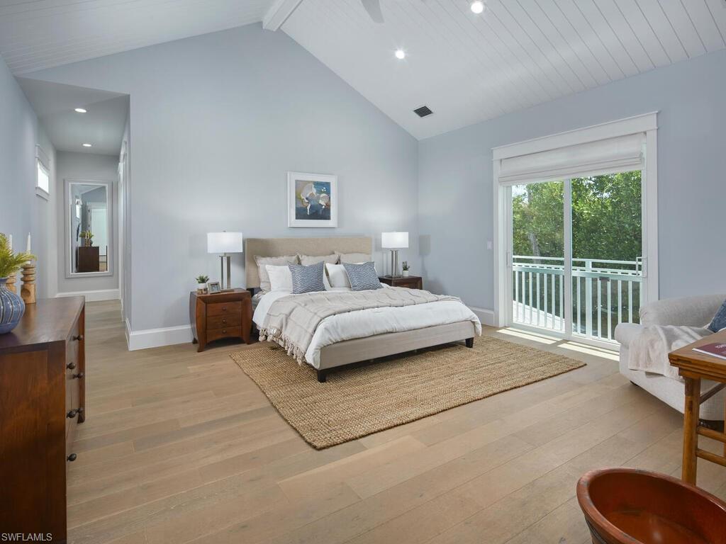 OLDE NAPLES - Residential