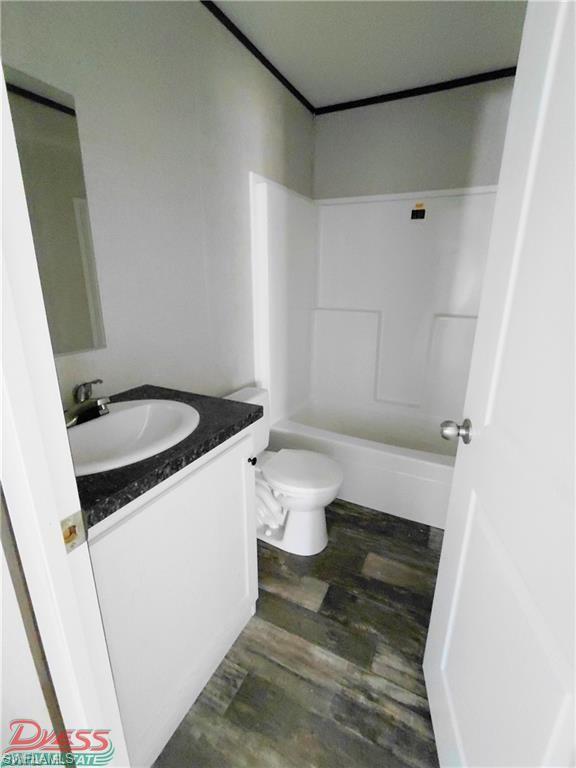 MONTURA - Residential