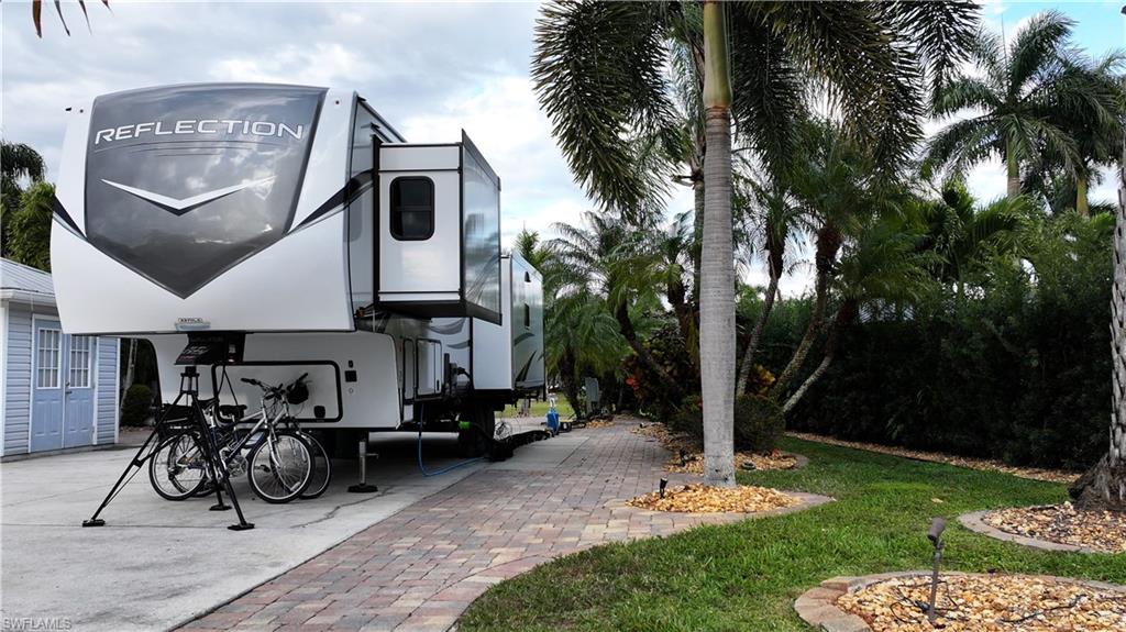 CYPRESS WOODS RV RESORT - Land