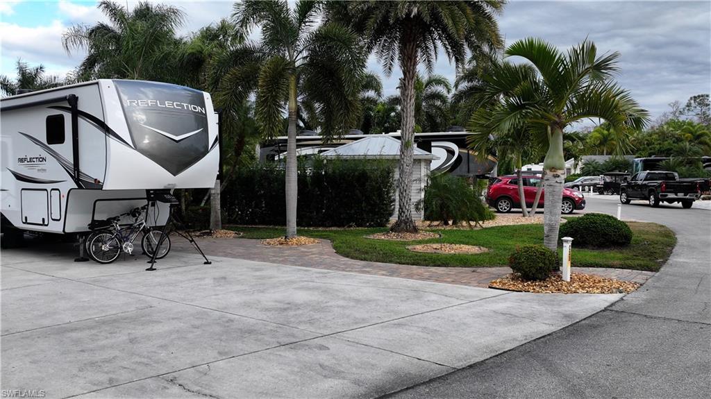 CYPRESS WOODS RV RESORT - Land