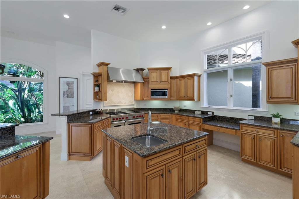 BAY LAUREL ESTATES - Residential